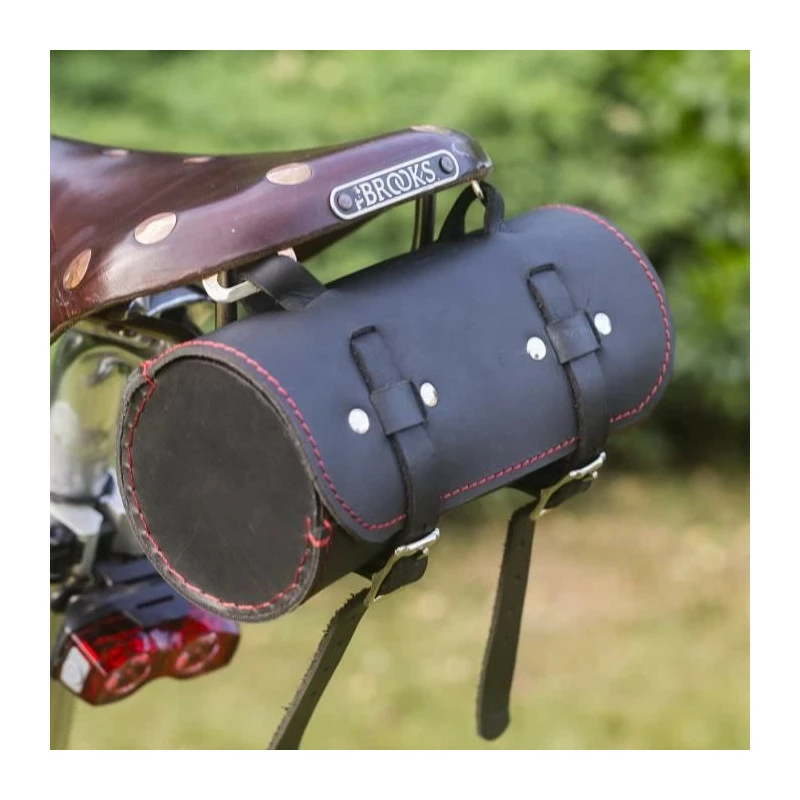 London Craftwork Classique Selle / Guidon Rouleau Sac Cuir Véritable Noir/Rouge Pour Vélo Outils Rol-Bl-Red - Avis / Test 1 London Craftwork Classique Selle / Guidon Rouleau Sac Cuir Véritable Noir/Rouge Pour Vélo Outils Rol-Bl-Red - Avis / Test