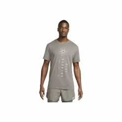 Nike Dri-Fit Run Division M Vêtement Running Homme - Avis / Test